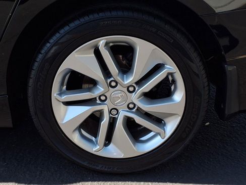 Used 2020 Honda Accord LX image 4