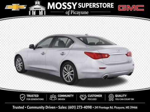 Used 2015 INFINITI Q50 Premium w/ Spare Tire Package RWD image 3