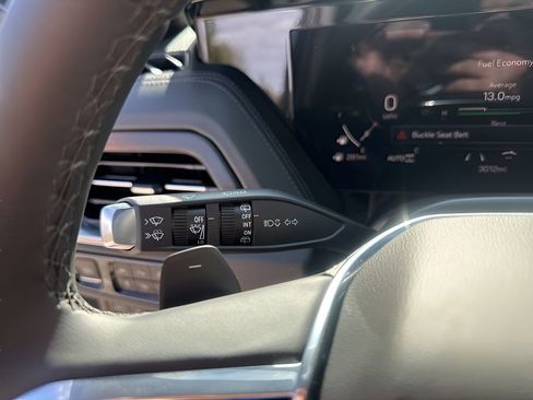 New 2026 GMC Yukon Denali w/ Sun & Power Step Package image 32