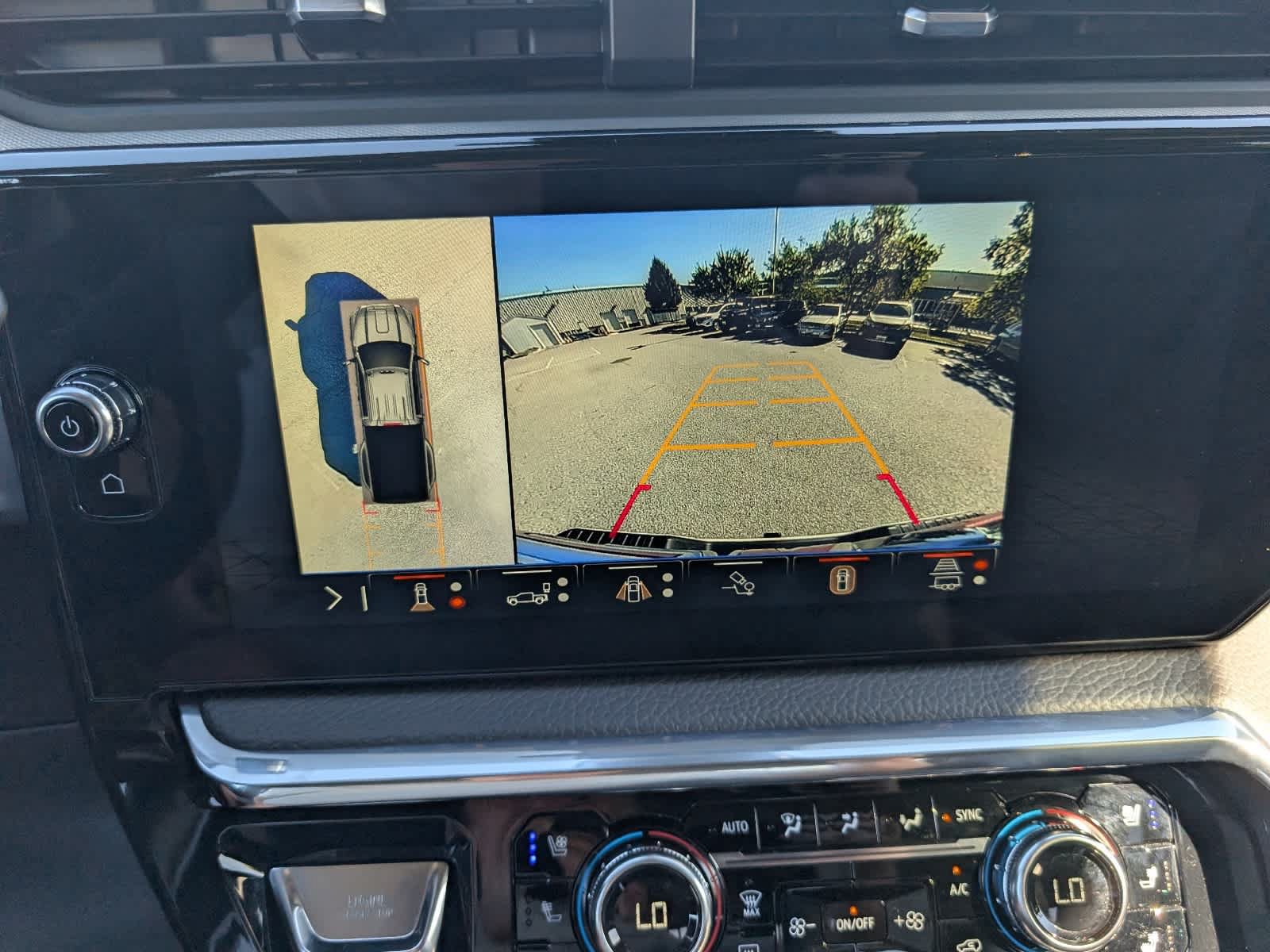Certified 2026 GMC Sierra 3500 Denali AWD/4WD image 33