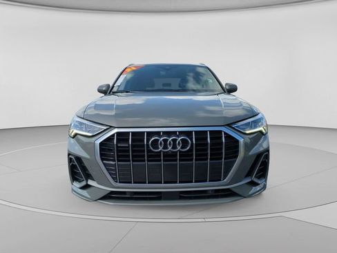 Used 2021 Audi Q3 2.0T Premium Plus w/ Premium Plus Package AWD/4WD image 9