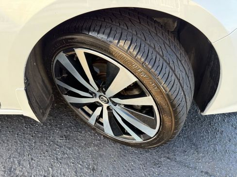 Used 2020 Nissan Altima 2.5 SR w/ Premium Package AWD/4WD image 51