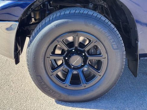 Used 2012 Toyota Tundra 4x4 Double Cab w/ Tow Pkg image 10
