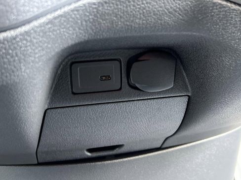 New 2025 Mercedes-Benz Sprinter 2500 image 33