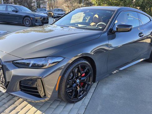 New 2026 BMW 430i Coupe w/ M Sport Package image 9