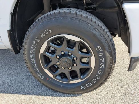 Used 2026 RAM 2500 Laramie AWD/4WD image 17