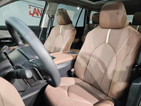 New 2026 Toyota Grand Highlander AWD image 12