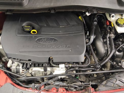 Used 2017 Ford Escape Titanium image 30