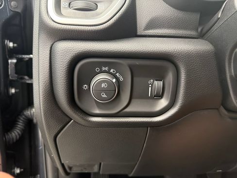 New 2026 RAM 2500 Big Horn AWD/4WD image 22