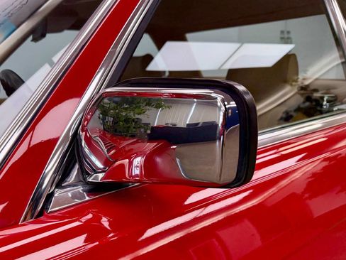 Used 1987 Mercedes-Benz 560 SL image 12