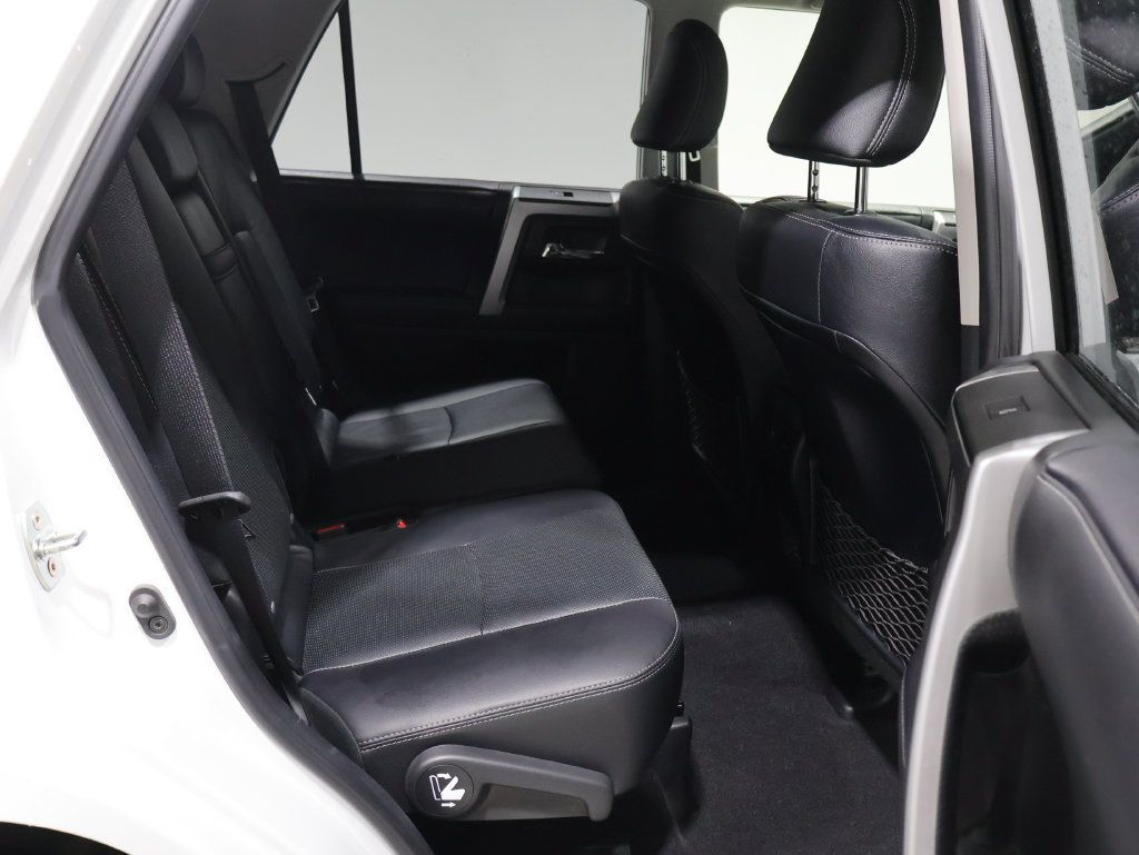 Used 2024 Toyota 4Runner Limited AWD/4WD image 22