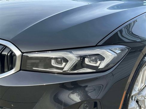 Certified 2025 BMW 330i xDrive Sedan w/ Convenience Package image 9