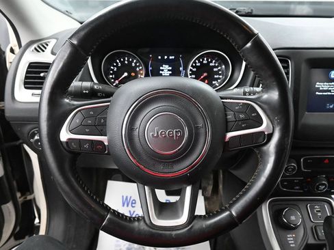 Used 2019 Jeep Compass Latitude w/ Cold Weather Group image 30