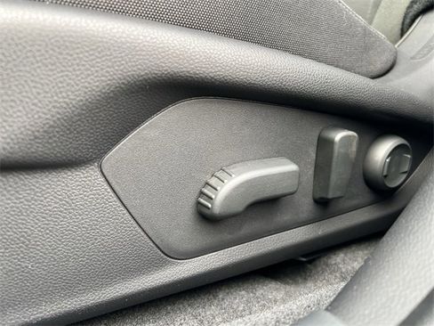 New 2026 Subaru Crosstrek 2.0i Premium image 27