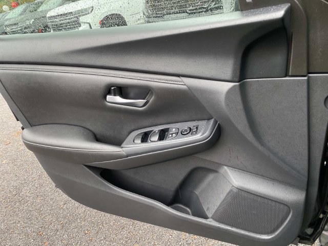 Used 2024 Nissan Sentra SV w/ All-Weather Package FWD image 17
