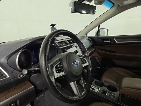 Used 2017 Subaru Outback 3.6R Touring w/ Popular Package #5A image 15