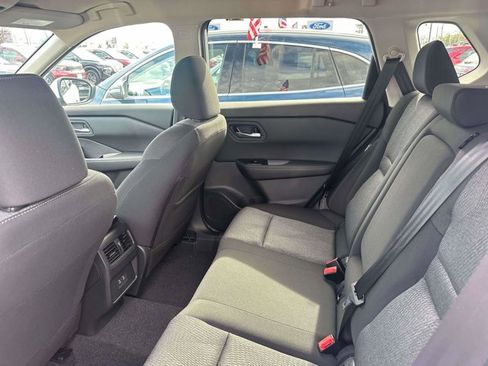 Used 2026 Nissan Rogue SV image 10