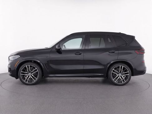 Used 2022 BMW X5 xDrive40i w/ M Sport Package AWD/4WD image 6