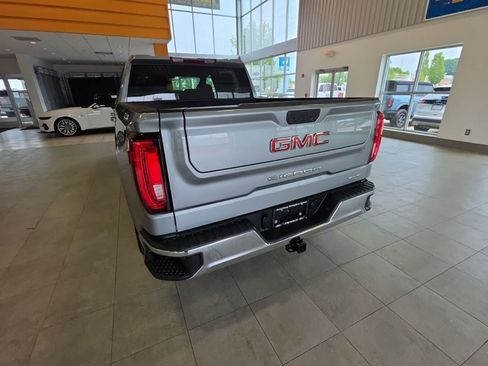 Used 2025 GMC Sierra 1500 SLT AWD/4WD image 13