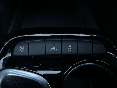 Used 2025 Buick Encore GX Preferred image 23