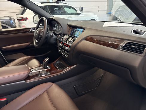 Used 2018 BMW X4 xDrive28i image 24