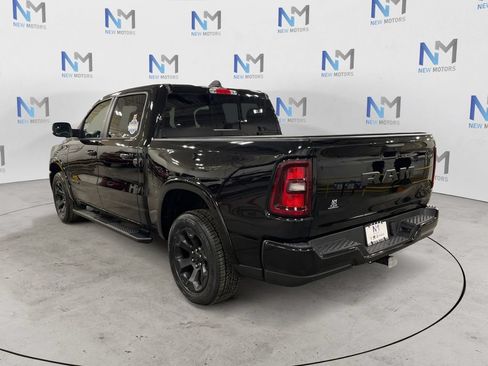 Used 2025 RAM 1500 Big Horn AWD/4WD image 3