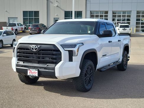 Used 2023 Toyota Tundra SR5 image 4
