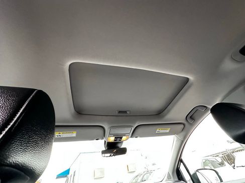 Used 2024 Honda Odyssey EX-L image 19