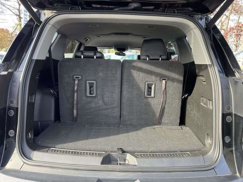 Used 2018 GMC Acadia SLT image 10