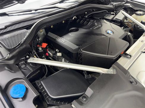 Used 2022 BMW X4 xDrive30i w/ Convenience Package image 79