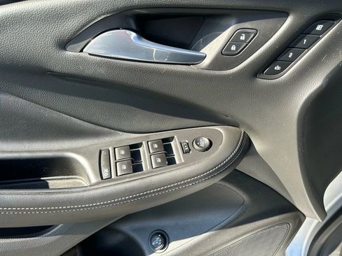 Used 2016 Buick Envision Premium AWD/4WD image 19