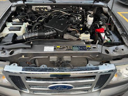 Used 2011 Ford Ranger XLT AWD/4WD image 38