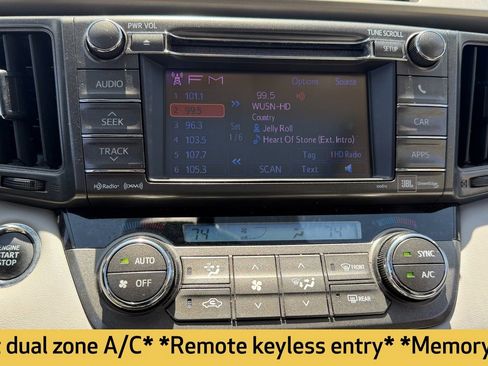 Used 2013 Toyota RAV4 Limited AWD/4WD image 5