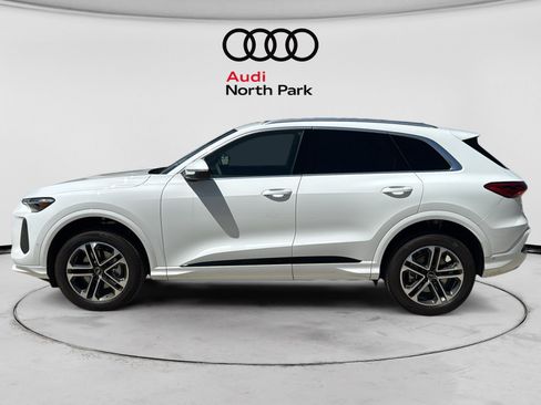 New 2026 Audi Q5 Premium AWD/4WD image 4