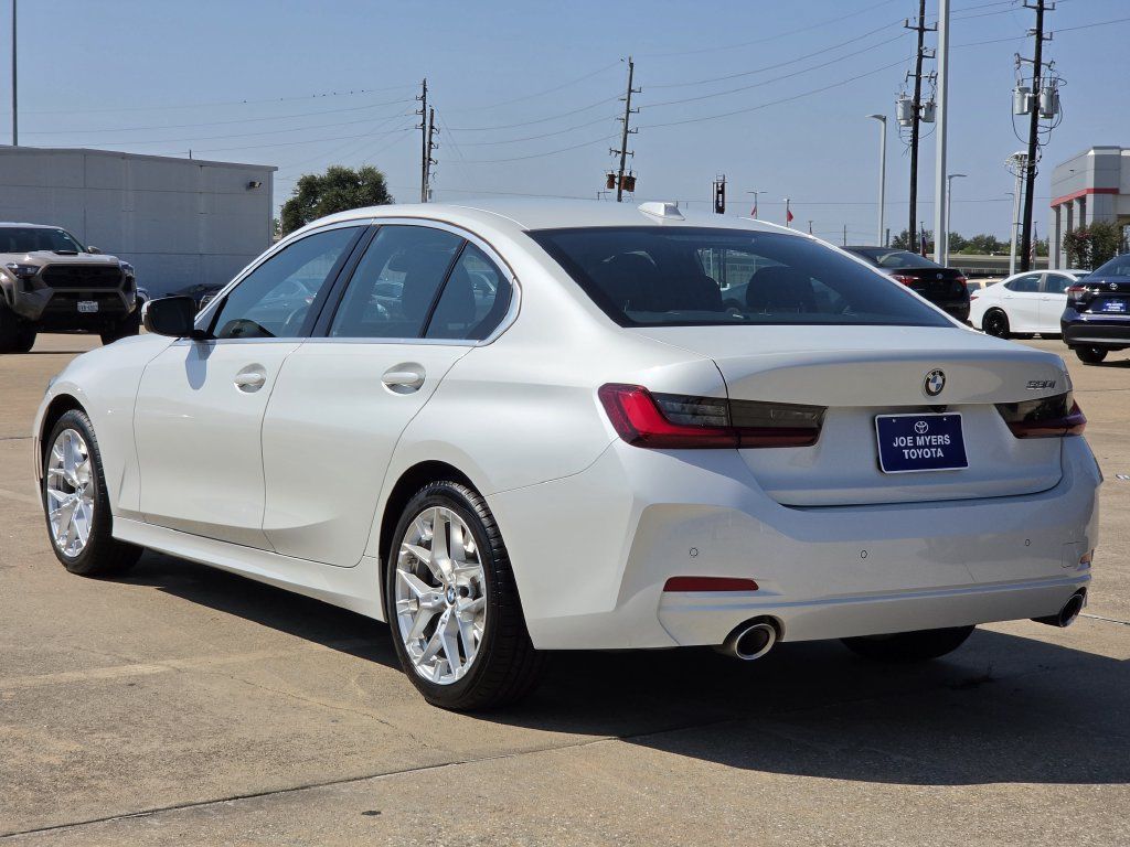 Used 2025 BMW 330i Sedan RWD image 7