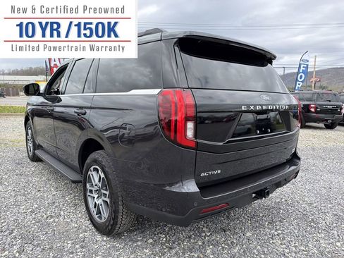 Used 2025 Ford Expedition Active image 8