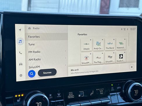 Used 2023 Toyota Highlander Platinum image 19