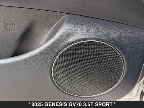 Used 2025 Genesis GV70 3.5T Sport AWD/4WD image 14