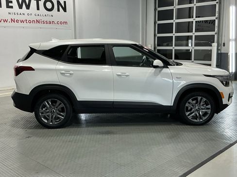 Used 2023 Kia Seltos LX image 37