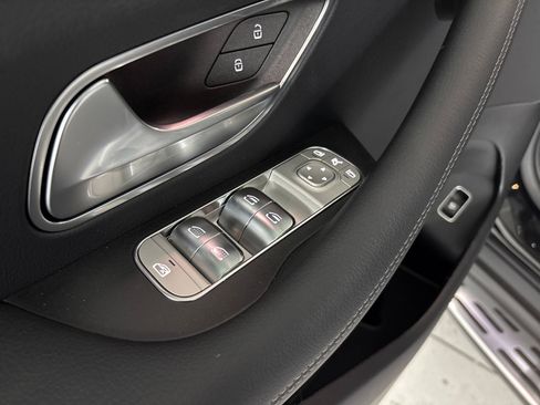 New 2026 Mercedes-Benz GLE 580 4MATIC image 13