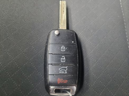 Used 2019 Kia Sorento AWD w/ LX Convenience Package image 32