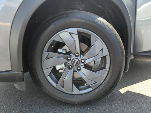 Certified 2026 Nissan Rogue SV FWD image 49