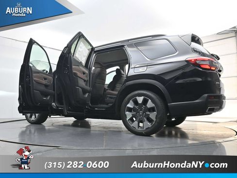New 2026 Honda Pilot Elite image 39