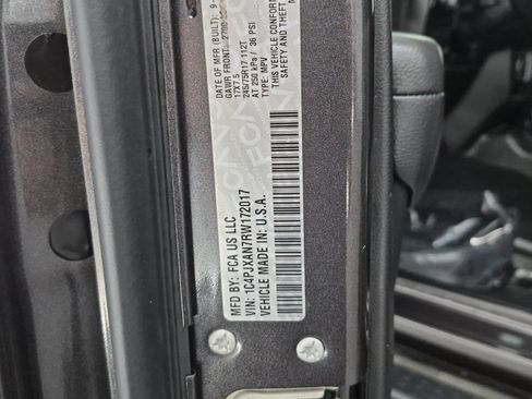 Used 2024 Jeep Wrangler Sport AWD/4WD image 28