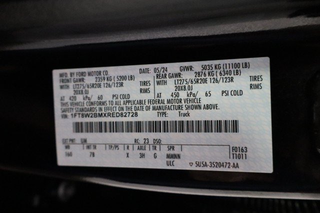 Used 2024 Ford F250 Platinum AWD/4WD image 99