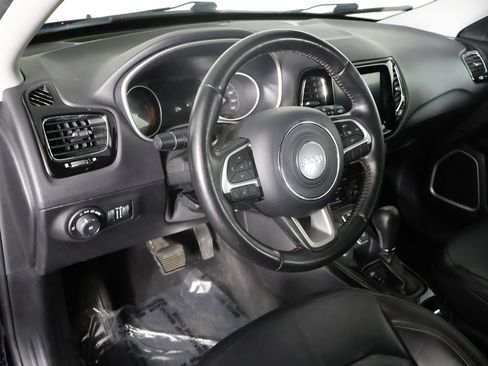 Used 2019 Jeep Compass Limited AWD/4WD image 23