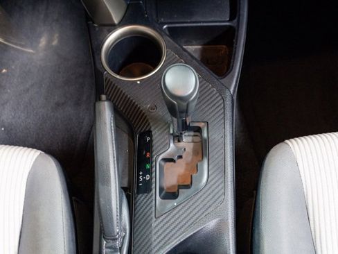 Used 2013 Toyota RAV4 LE image 15