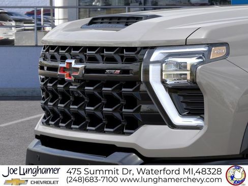 New 2026 Chevrolet Silverado 2500 ZR2 w/ LPO, Dark Essentials Package AWD/4WD image 13