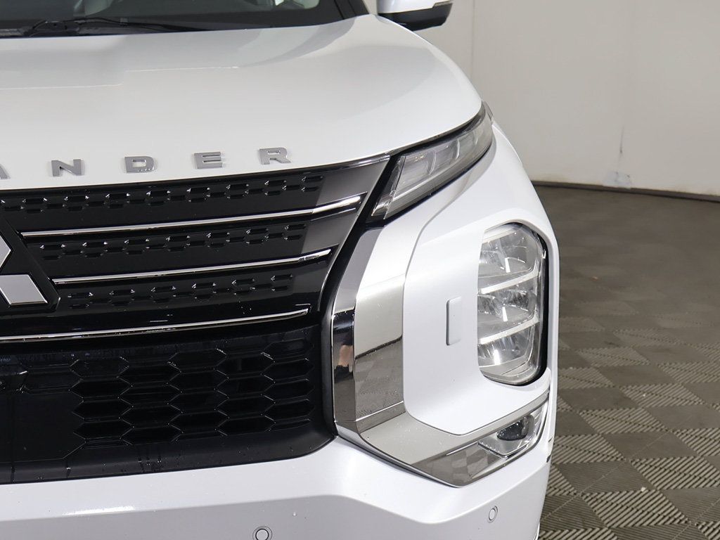 Used 2022 Mitsubishi Outlander SEL AWD/4WD image 14
