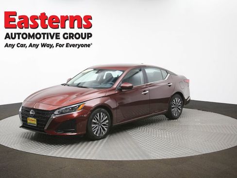 Used 2023 Nissan Altima 2.5 SV image 55